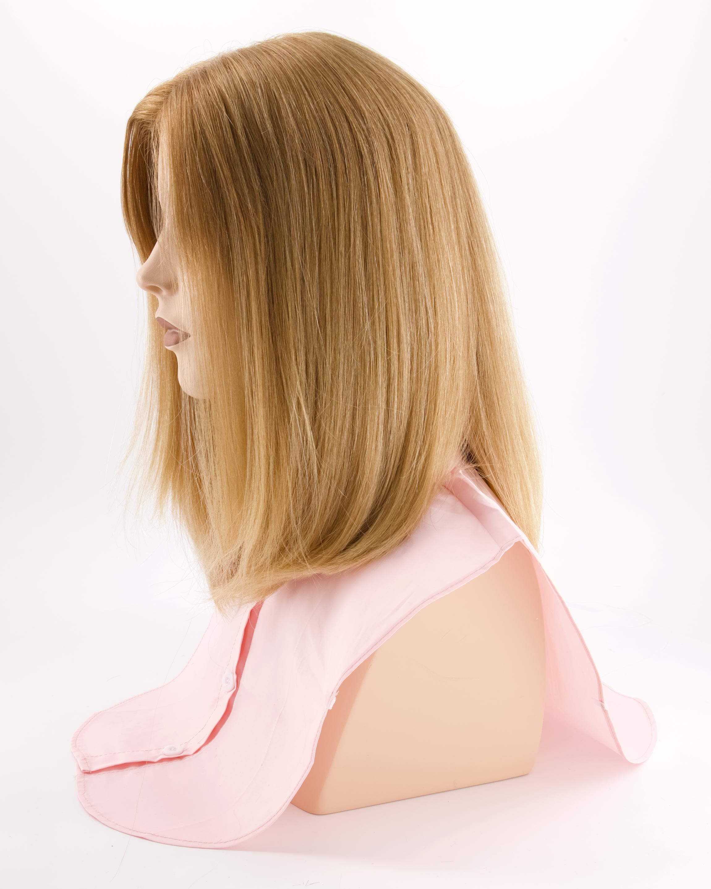 rieswig - hellblond - kurz - schraeg